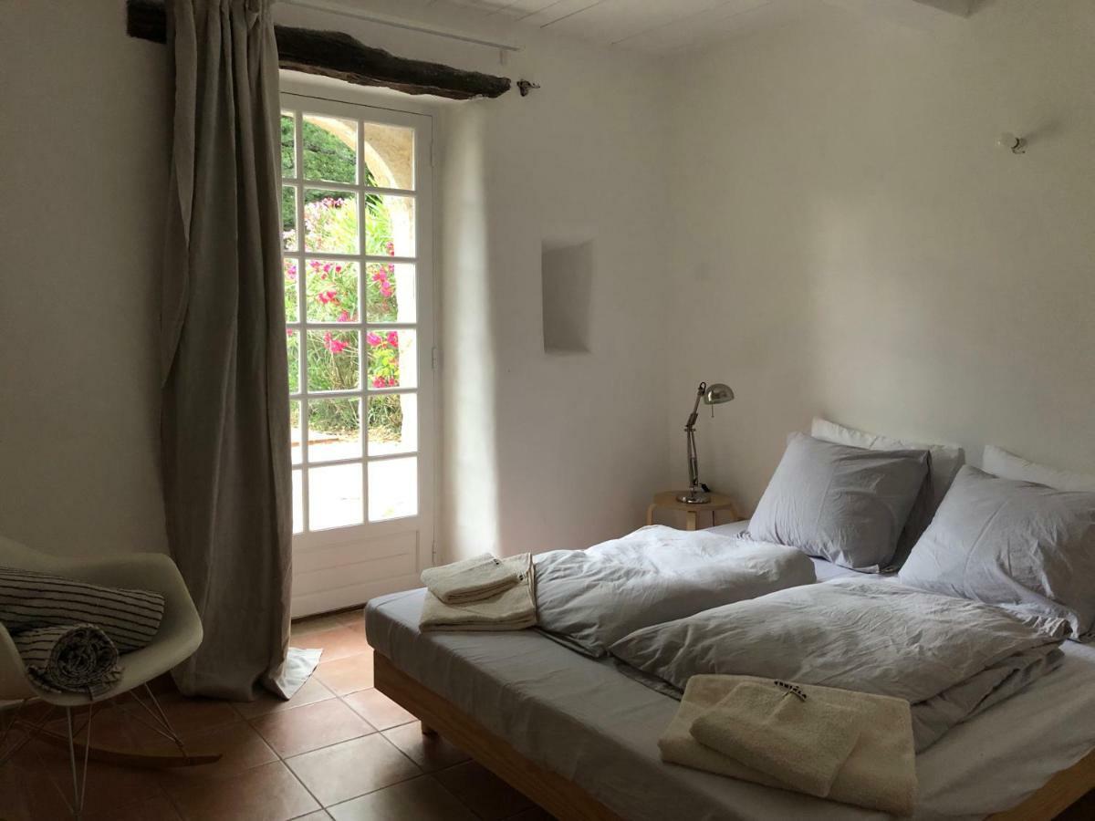 Ferme Le Pavillon Bed & Breakfast Bargemon Екстериор снимка