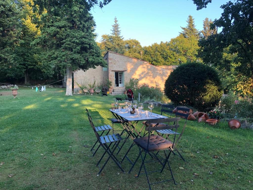Ferme Le Pavillon Bed & Breakfast Bargemon Екстериор снимка