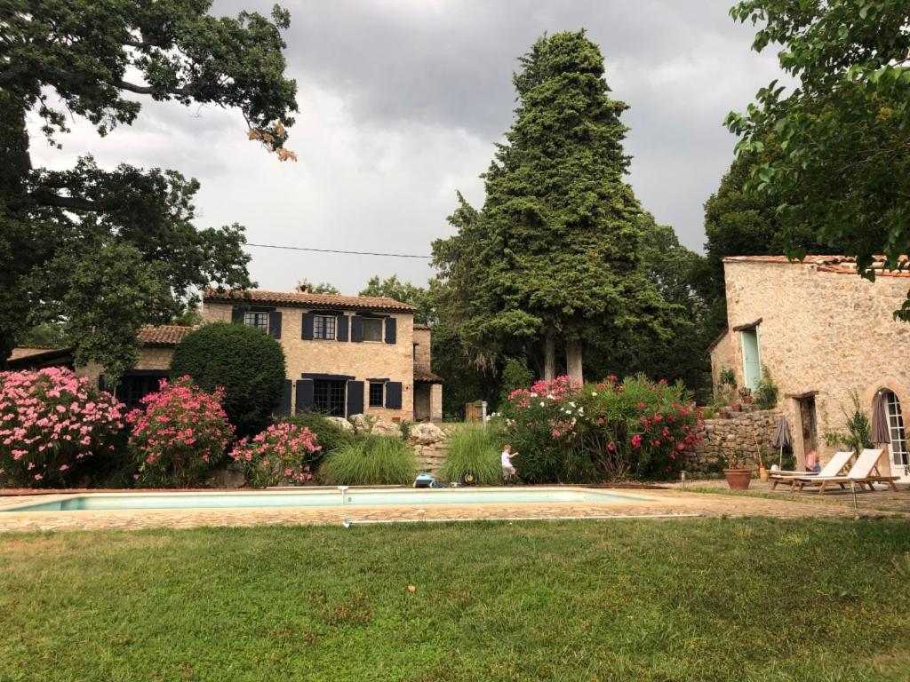 Ferme Le Pavillon Bed & Breakfast Bargemon Екстериор снимка